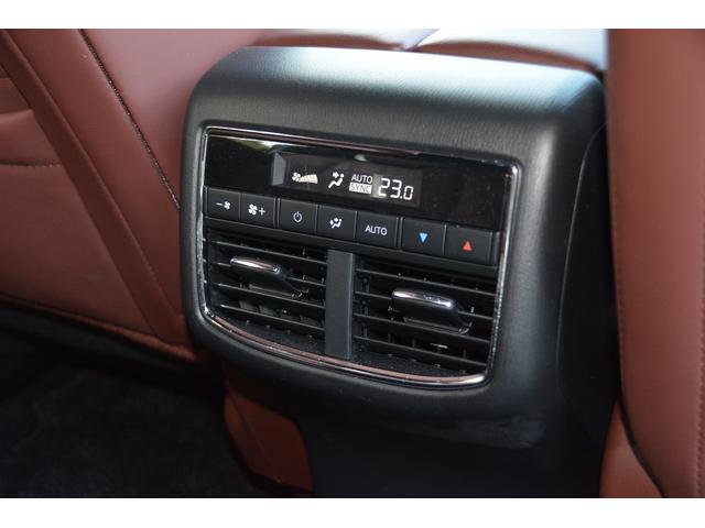 ＣＸ－８ ＸＤ　エクスクルーシブモード　ＡＷＤ／前後ドライブレコーダー／後席モニター／３６０°ビューモニター／アルミホイールブラック塗装／新品１９インチタイヤ装着／中古車保証２年付き／柿本改マフラー／クルーズコントロール／シートヒーター（17枚目）