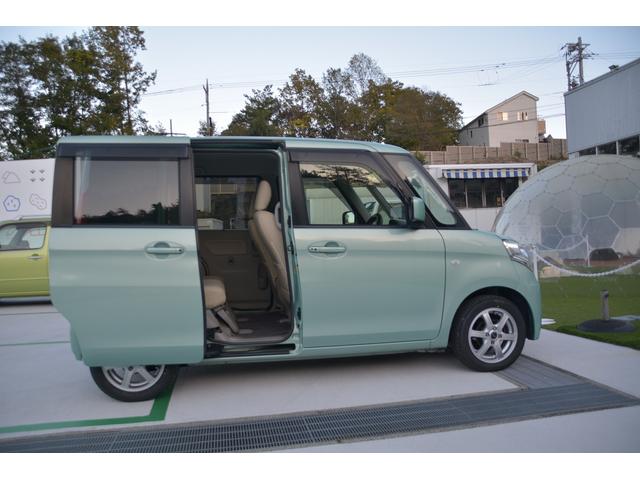 電動スライドドアなので、ワンタッチでスライド開閉♪