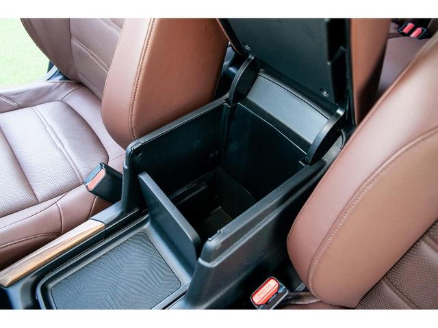 CR-Vハイブリッド EX・マスターピース 純正ナビ フルセグ バックカメラ パワーバックドア ETC2.0 クルーズコントロール パドルシフト 電動パーキング サンルーフ パワーシート シートヒーター(18枚目)