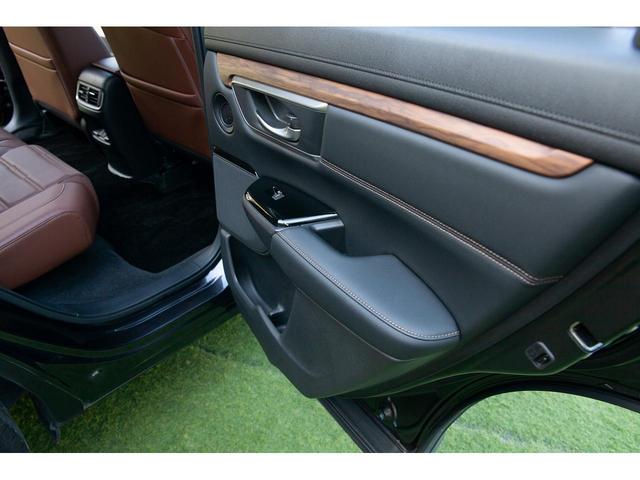 CR-Vハイブリッド EX・マスターピース 純正ナビ フルセグ バックカメラ パワーバックドア ETC2.0 クルーズコントロール パドルシフト 電動パーキング サンルーフ パワーシート シートヒーター(37枚目)