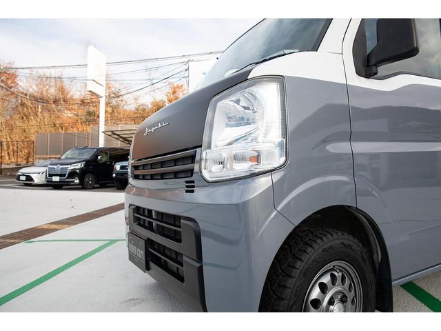 �{���l�b�g�ƃo���p�[�O���������Гh���u���b�N�{�H�ρB�t�����g�t�F�C�X���������܂�B���̃z���C�g�J���[���A�A�E�g�h�A���A�㋉�������܂�A���L���銽�т����킦�܂��B