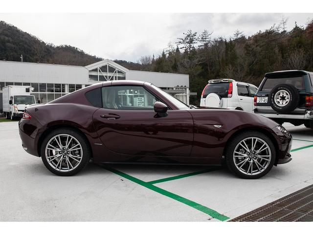 ロードスターＲＦ ３５周年記念車　６ＡＴ・特別仕様車・ＢＯＳＥ・純正フロアマット・ナッパ革Ｓ・シートヒーター・アダプティブＬＥＤヘッドランプ・スマートブレーキサポート・レーダークルーズコントロール・禁煙車・保証継承（61枚目）