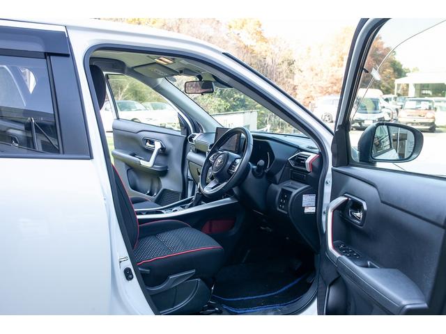 ライズ Ｚ　ディスプレイオーディオ　ブラインドスポットモニター　バックカメラ　シートヒーター　オートホールド　ＨＤＭＩ　ＬＥＤヘッドライト　リアフォグランプ　シートヒーター　クルーズコントロール（6枚目）