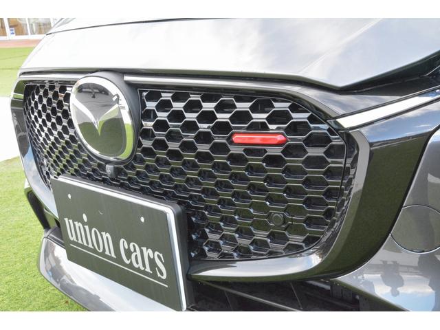 �������܂����t�����g�t�F�C�X�ƁA�����������{�f�B�J���[�B�h�肳�͂Ȃ�����ǁA��邽�тɁu����ł����v�Ǝv����f�U�C���B