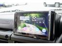 ジムニー ＸＣ　届出済未使用車　ＳｅａｔＰｒｏシートカバー全席　ＷＯＷＡＵＴＯアンドロイド９インチカーナビ　ＡｐｐｌｅＣａｒＰｌａｙ　ａｎｄｒｏｉｄａｕｔｏ　バックカメラ　シートヒーター（8枚目）