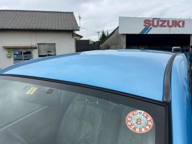 ステラ Ｌリミテッド　ＥＴＣ　バックカメラ　ＴＶ　スマートキー　アイドリングストップ　電動格納ミラー　ベンチシート　ＣＶＴ　盗難防止システム　ＡＢＳ　アルミホイール　衝突安全ボディ　エアコン　パワーステアリング（12枚目）