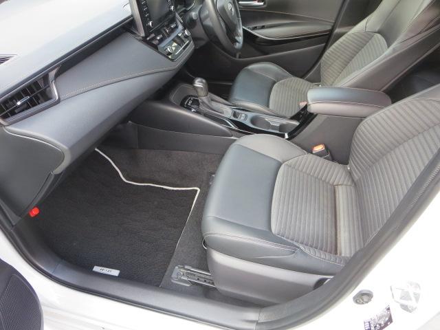 カローラツーリング ハイブリッド ダブルバイビー(13枚目)