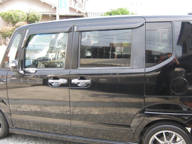 Ｎ－ＢＯＸカスタム Ｇ・Ｌパッケージ　アイドリングストップ　左Ｐスラ　社外ナビ　ＢＴオーディオ（5枚目）