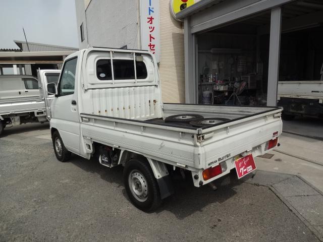 クリッパートラック 　２ＷＤ　５ＭＴ　エアコン付　パワステ付（6枚目）