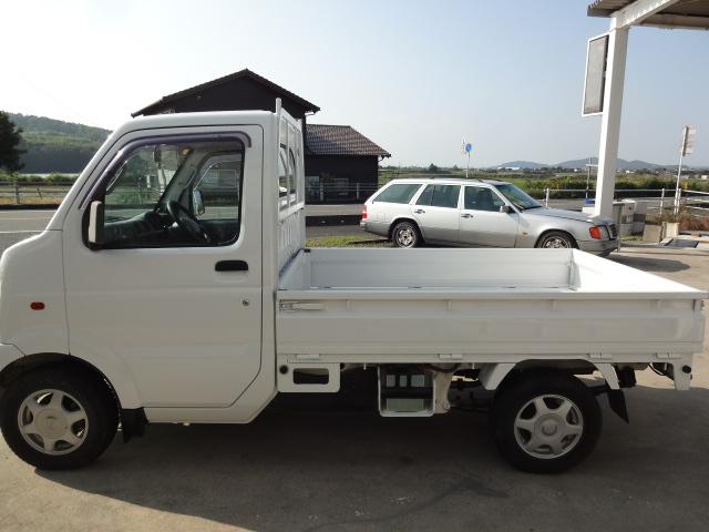 キャリイトラック  2WD 5MT エアコン付 パワステ付(8枚目)