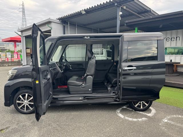 タント カスタムRS トップエディションSAII パワースライドドア アイドリングストップドライブレコーダー(9枚目)