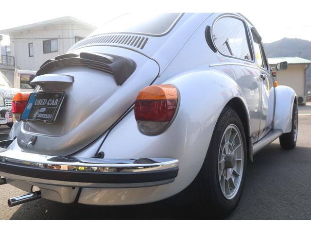 １３０３Ｓ　ディーラー車　３００台限定　ＥＬＥＧＡＮＴ　ＢＥＥＴＬＥ　Ｌ９７Ａ　ダイアモンドシルバーメタリック　オリジナルコンディション　ロナールホイール　ＮＥＷウインドウシール　ＮＥＷタイヤ　ＧＴスペシャル(12枚目)