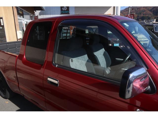 ハイラックススポーツピック エクストラキャブ　エクストラキャブ　ローダウン　ラプター塗装　ＢＴ対応ディスプレイオーディオ　ＥＴＣ　キーレス（20枚目）