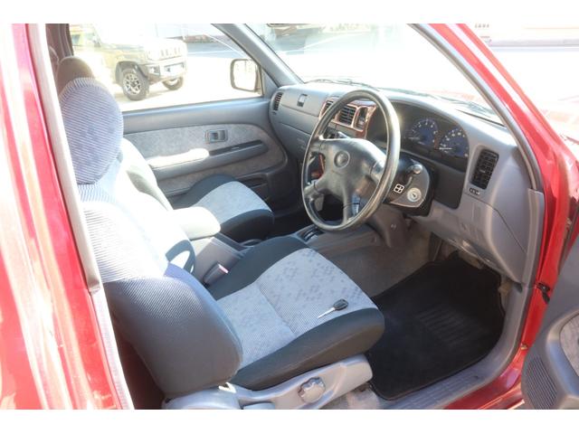 ハイラックススポーツピック エクストラキャブ　エクストラキャブ　ローダウン　ラプター塗装　ＢＴ対応ディスプレイオーディオ　ＥＴＣ　キーレス（34枚目）