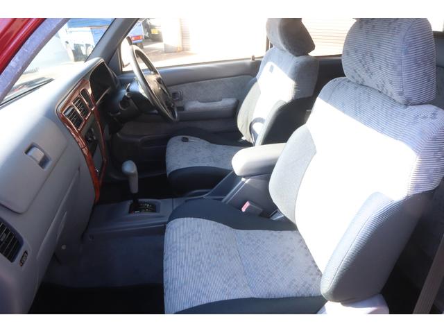 ハイラックススポーツピック エクストラキャブ　エクストラキャブ　ローダウン　ラプター塗装　ＢＴ対応ディスプレイオーディオ　ＥＴＣ　キーレス（38枚目）