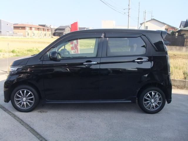 N-WGNカスタム G・ターボパッケージ 4WD 四駆 ターボ スマートキ― エンジンスターター 純正ブルートゥースナビ ハーフレザーシート 下回りノックスドール施工 ベンチシート HID 4灯式ヘッドライト 純正フォグ 純正14インチアルミ(6枚目)