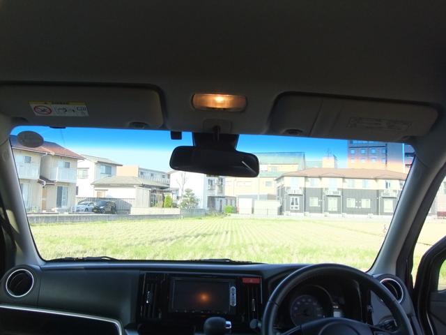 N-WGNカスタム G・ターボパッケージ 4WD 四駆 ターボ スマートキ― エンジンスターター 純正ブルートゥースナビ ハーフレザーシート 下回りノックスドール施工 ベンチシート HID 4灯式ヘッドライト 純正フォグ 純正14インチアルミ(19枚目)