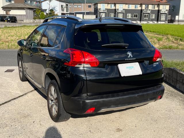 ２００８ 　純正ナビ　バックソナー　ＥＴＣ　ブルーライオン　ＳＵＶ　ボディ別色ルーフレール　スキッドガード　純正アルミホイール　スペアタイヤ　荷台フラット　スマートキー（12枚目）