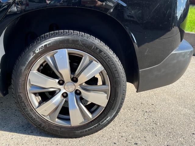 ２００８ 　純正ナビ　バックソナー　ＥＴＣ　ブルーライオン　ＳＵＶ　ボディ別色ルーフレール　スキッドガード　純正アルミホイール　スペアタイヤ　荷台フラット　スマートキー（17枚目）