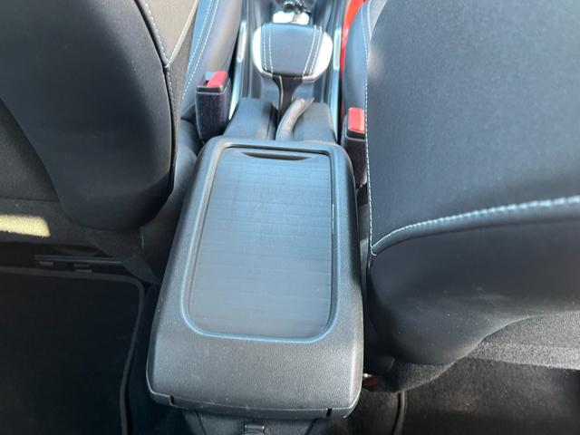 ２００８ 　純正ナビ　バックソナー　ＥＴＣ　ブルーライオン　ＳＵＶ　ボディ別色ルーフレール　スキッドガード　純正アルミホイール　スペアタイヤ　荷台フラット　スマートキー（47枚目）