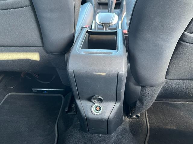 ２００８ 　純正ナビ　バックソナー　ＥＴＣ　ブルーライオン　ＳＵＶ　ボディ別色ルーフレール　スキッドガード　純正アルミホイール　スペアタイヤ　荷台フラット　スマートキー（48枚目）