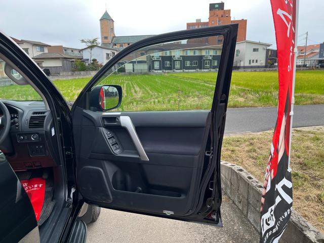 ランドクルーザープラド ＴＸ（23枚目）