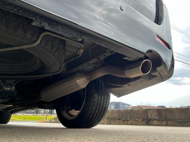 ヴェルファイア ２．４Ｚ　四駆　手洗い洗車歴　ＢＴナビ　リアフリップ　ドラレコ　Ｂカメラ　コーナーセンサー　ダッシュ割れ無し　オールオートウィンドウ　両側パワードア　純正アルミ　ＢＳタイヤ　ウッドコンビハンドル　８人乗り（15枚目）