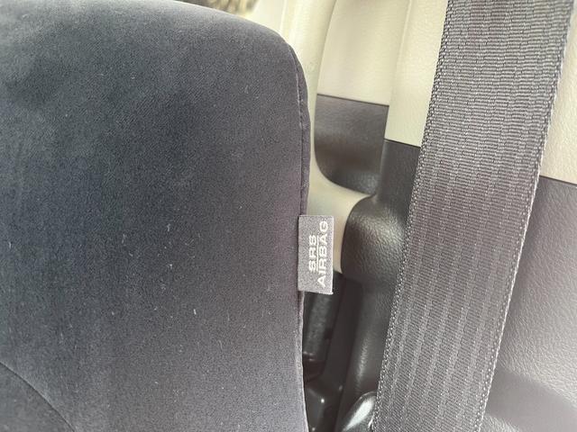 ヴェルファイア ２．４Ｚ　四駆　手洗い洗車歴　ＢＴナビ　リアフリップ　ドラレコ　Ｂカメラ　コーナーセンサー　ダッシュ割れ無し　オールオートウィンドウ　両側パワードア　純正アルミ　ＢＳタイヤ　ウッドコンビハンドル　８人乗り（34枚目）