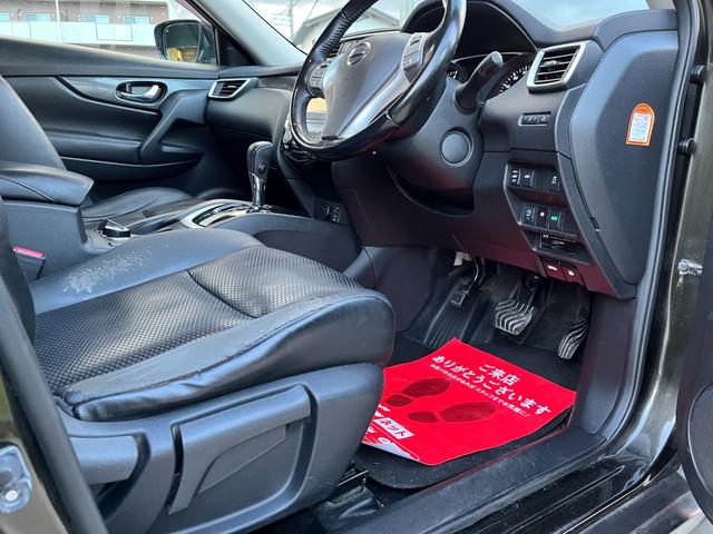 エクストレイル ２０ＸｔブラックエクストリーマＸエマジェンシブレキＰ　ワンオーナー　７人乗り　純正ナビ　アラウンドモニタ　バックカメラ　シートヒーター　衝突軽減ブレーキ搭載　クルコン　電動バックドア　専用アルミ　デフロック付切替４ＷＤ　リアセンターＡＣ　走行テレビキット（22枚目）