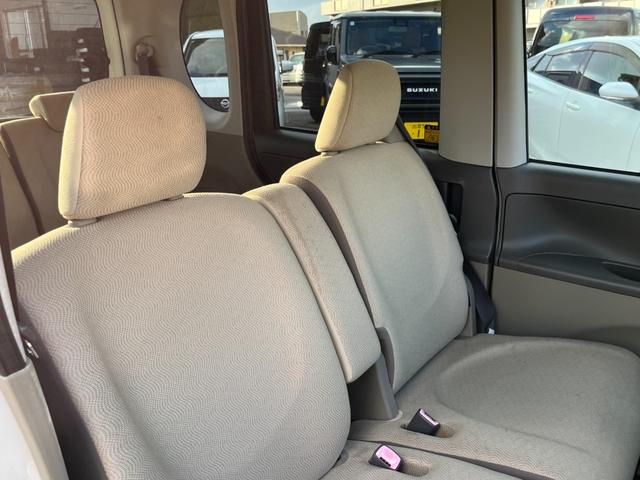 タント Ｌ　ワンオーナー　純正アルミ　コインポケット　リア席フラット　スライドドア　純正オーディオ　ハイトワゴン　アームレストコンソール　ドリンクホルダー　エアコン　パワステ　キーレス　スペアキー　保証書（26枚目）