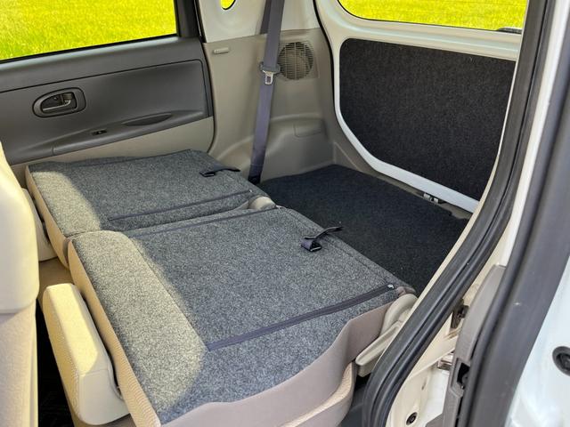 タント Ｌ　ワンオーナー　純正アルミ　コインポケット　リア席フラット　スライドドア　純正オーディオ　ハイトワゴン　アームレストコンソール　ドリンクホルダー　エアコン　パワステ　キーレス　スペアキー　保証書（42枚目）