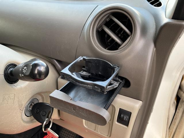 タント Ｌ　ワンオーナー　純正アルミ　コインポケット　リア席フラット　スライドドア　純正オーディオ　ハイトワゴン　アームレストコンソール　ドリンクホルダー　エアコン　パワステ　キーレス　スペアキー　保証書（57枚目）