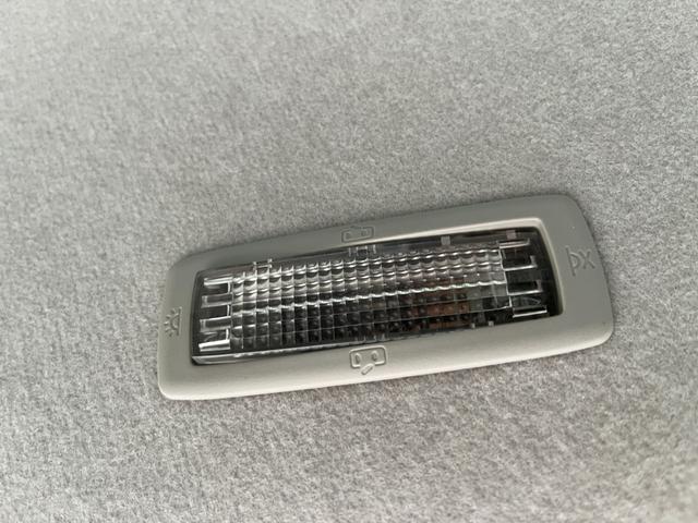 タント Ｌ　ワンオーナー　純正アルミ　コインポケット　リア席フラット　スライドドア　純正オーディオ　ハイトワゴン　アームレストコンソール　ドリンクホルダー　エアコン　パワステ　キーレス　スペアキー　保証書（68枚目）