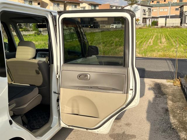 タント Ｌ　ワンオーナー　純正アルミ　コインポケット　リア席フラット　スライドドア　純正オーディオ　ハイトワゴン　アームレストコンソール　ドリンクホルダー　エアコン　パワステ　キーレス　スペアキー　保証書（69枚目）