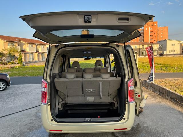 リフト＆タイヤチェンジャーも備えた、整備が自慢のお店です！｜お気軽にお問合せ下さい（＾＾♪【無料電話　００７８−６０４９−２１２５】