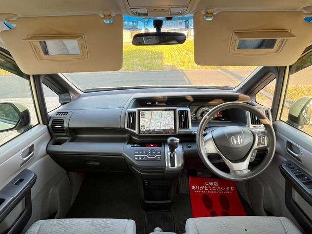 リフト＆タイヤチェンジャーも備えた、整備が自慢のお店です！｜お気軽にお問合せ下さい（＾＾♪【無料電話　００７８−６０４９−２１２５】