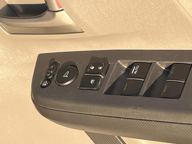 ディーラー店にて１３年間の整備実績！国家２級整備士、国土交通省指定自動車検査員、中古自動車査定士等、整備に自信有ります！ボディも綺麗に磨きをかけて納車します！【無料電話　００７８−６０４９−２１２５】