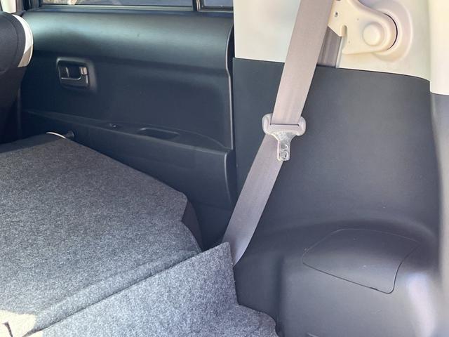 TOYOTA PIXIS SPACE X