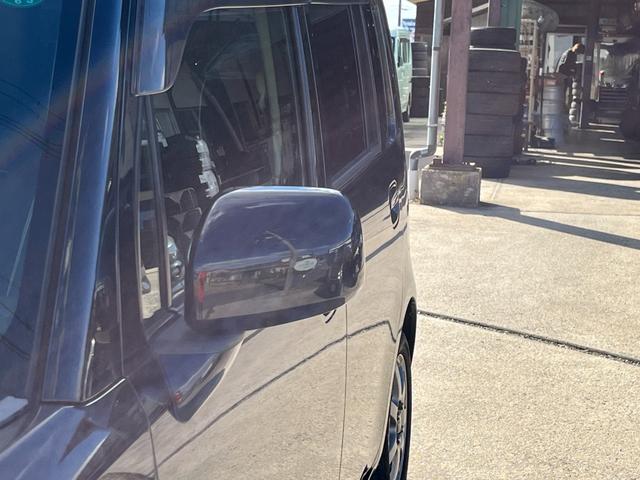 TOYOTA PIXIS SPACE X