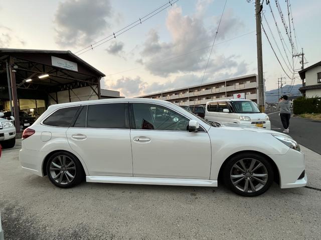 レガシィツーリングワゴン 2.5i Bスポーツアイサイト Gパッケージ アイサイトVER2 10インチ大型ディスプレイオーディオ バックカメラ ACCクルーズ 純正アルミ ビルトインETC アルミペダル パワーシート フォグ 電動パーキング レーンキープ スマートキー(5枚目)