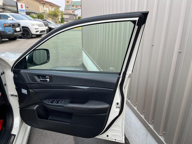 レガシィツーリングワゴン 2.5i Bスポーツアイサイト Gパッケージ アイサイトVER2 10インチ大型ディスプレイオーディオ バックカメラ ACCクルーズ 純正アルミ ビルトインETC アルミペダル パワーシート フォグ 電動パーキング レーンキープ スマートキー(19枚目)