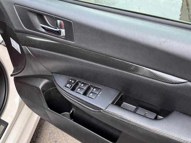 レガシィツーリングワゴン 2.5i Bスポーツアイサイト Gパッケージ アイサイトVER2 10インチ大型ディスプレイオーディオ バックカメラ ACCクルーズ 純正アルミ ビルトインETC アルミペダル パワーシート フォグ 電動パーキング レーンキープ スマートキー(20枚目)