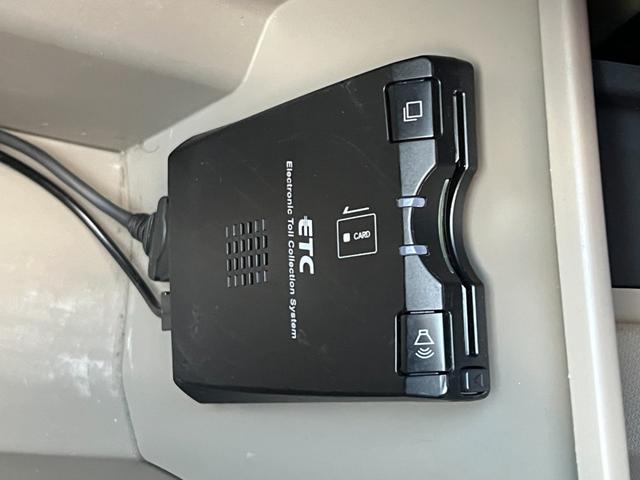 ムーヴ Ｌ　パナソニックブルートゥースナビ　バックカメラ　ＥＴＣ　前後ドライブレコーダー　ベンチシート　荷台フラット　キーレス　アームレストコンソール　車検令和９年９月（28枚目）