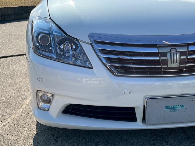 クラウンハイブリッド Ｇパッケージ　ナイトビューシステム　ヘッドライトＡＳＳＹ新品　４席シートヒーターＤＶＤ　本革パワーシート　車高調　アダプティブクルーズ　リア席パワーシート　前後プリクラセーフティ　前後ソナー　サイドモニター（77枚目）