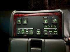 �ǥ����顼Ź�ˤƣ���ǯ�֤��������ӡ���ȣ��������Ρ����ڸ��̾ʻ��꼫ư�ָ���������ż�ư�ֺ�������������˼���ͭ��ޤ����ܥǥ��������᤭�򤫤���Ǽ�֤��ޤ�����̵�����á����������ݣ��������ݣ��������� 5