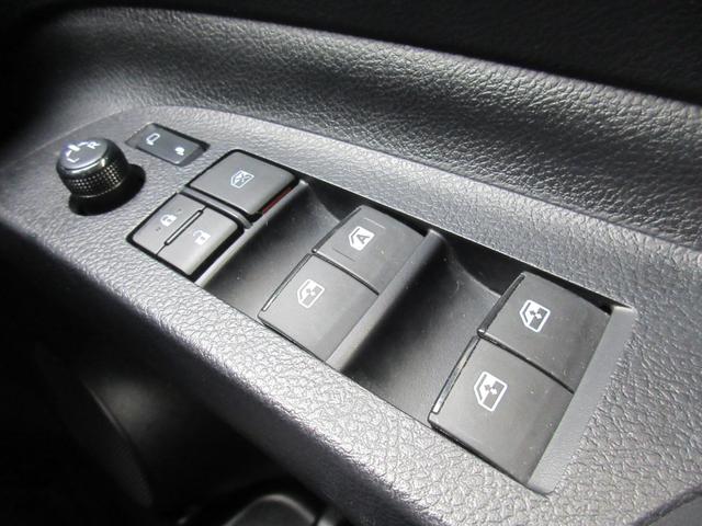 シエンタ Ｘ　社外ナビ　フルセグＴＶ　バックモニター　Ｂｌｕｅｔｏｏｔｈ　左側パワースライドドア　ＥＴＣ　プッシュスタート　スマートキー（36枚目）