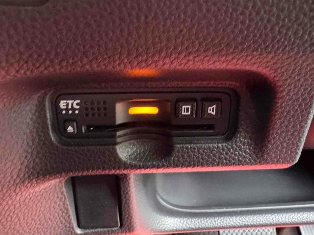 Ｎ－ＢＯＸカスタム Ｇ・Ｌホンダセンシング　４ＷＤ　ドライブレコーダー　ＥＴＣ　バックカメラ　両側スライド・片側電動　ナビ　ＴＶ　クリアランスソナー　オートクルーズコントロール　レーンアシスト　衝突被害軽減システム　オートライト（9枚目）