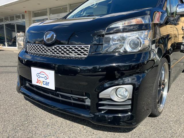 ヴォクシー ＺＳ　煌　社外１９インチアルミ・車高調・フルセグナビ・Ｂｌｕｅｔｏｏｔｈ・後席モニター・両側パワースライド・ＥＴＣ！（14枚目）