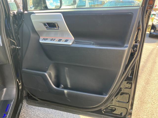 ヴォクシー ＺＳ　煌　社外１９インチアルミ・車高調・フルセグナビ・Ｂｌｕｅｔｏｏｔｈ・後席モニター・両側パワースライド・ＥＴＣ！（22枚目）