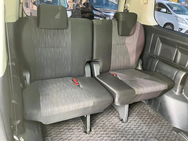 ヴォクシー ＺＳ　煌　社外１９インチアルミ・車高調・フルセグナビ・Ｂｌｕｅｔｏｏｔｈ・後席モニター・両側パワースライド・ＥＴＣ！（31枚目）